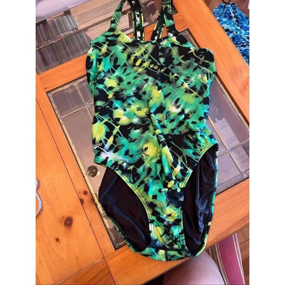 Speedo Kids Shatter Skin Print Super Pro Back One Piece Swimsuit Green Size 14